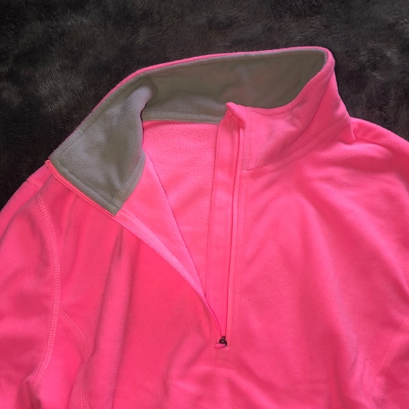 Danskin pullover - Picture 2 of 3